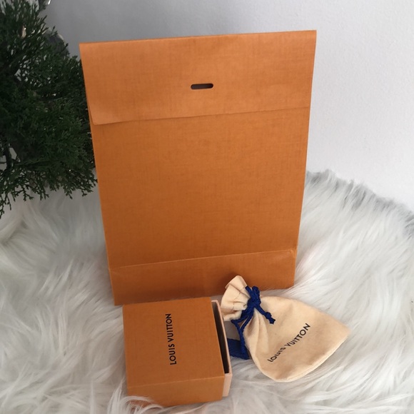 Small LV box for jewelry 💍 - Picture 15 of 15